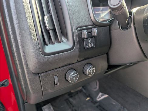 Used 2020 Chevrolet Colorado ZR2 w/ Colorado ZR2 Bison Edition AWD/4WD image 20