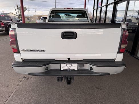 Used 2005 Chevrolet Silverado 2500 W/T image 3