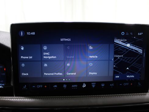 Used 2025 Lincoln Corsair FWD image 13