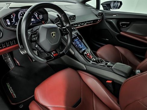 Used 2020 Lamborghini Huracan EVO AWD/4WD image 18