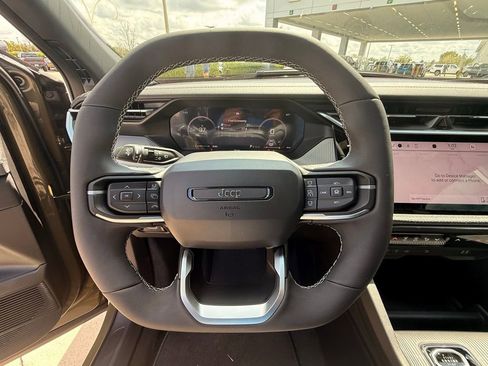 New 2026 Jeep Cherokee Laredo AWD/4WD image 20
