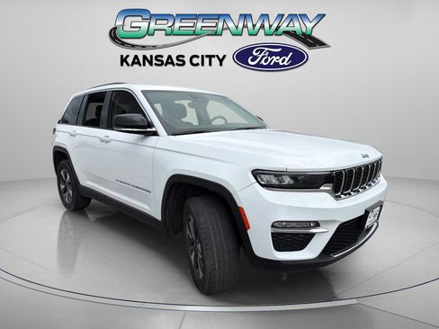 Used 2022 Jeep Grand Cherokee Limited 4xe AWD/4WD image 1