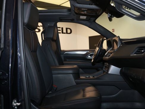 Used 2023 Chevrolet Tahoe RST w/ Sport Performance Package image 16