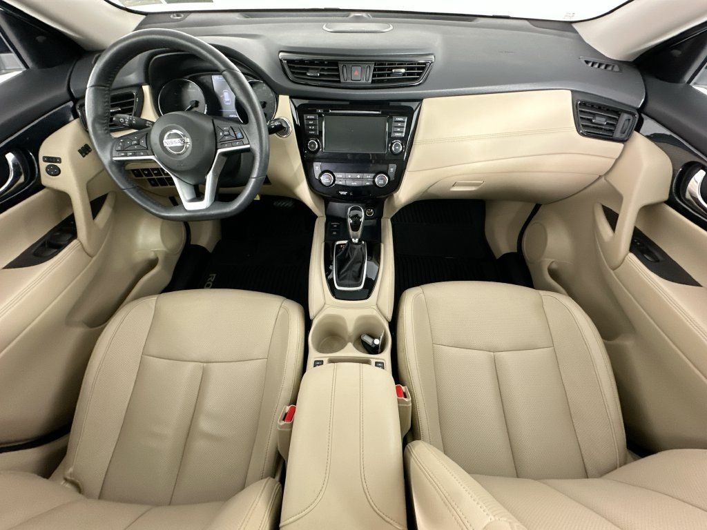 Used 2020 Nissan Rogue SL w/ Premium Package FWD image 10
