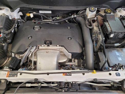 Used 2019 GMC Terrain SLT w/ Preferred Package image 30