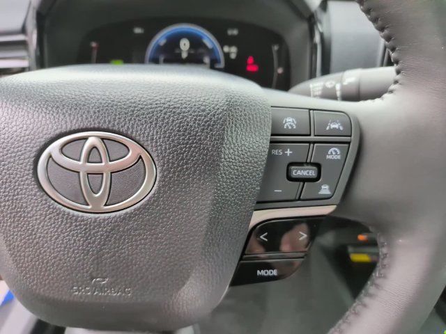 Used 2026 Toyota Camry LE w/ Convenience Package AWD/4WD image 17