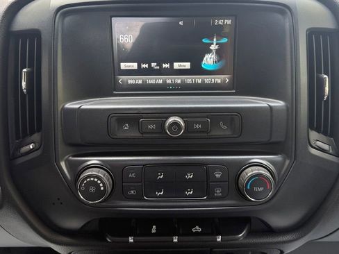 Used 2017 Chevrolet Silverado 1500 Custom w/ Custom Convenience Package image 17