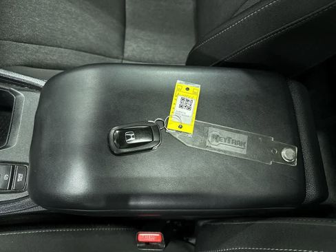 Certified 2023 Honda Accord EX image 31