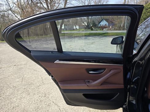 Used 2011 BMW 535i xDrive Sedan image 13