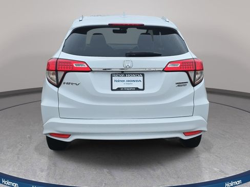 Used 2020 Honda HR-V Touring image 7