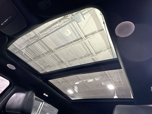 Used 2022 Ford F150 Platinum w/ Equipment Group 701A High image 34