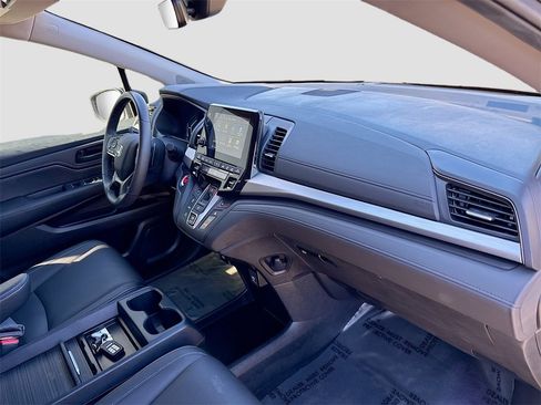 Used 2024 Honda Odyssey EX-L image 30