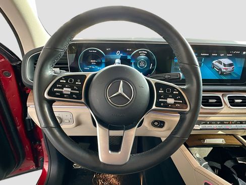 Used 2022 Mercedes-Benz GLE 350 image 11