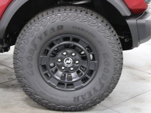 New 2026 Ford Bronco Badlands AWD/4WD image 11