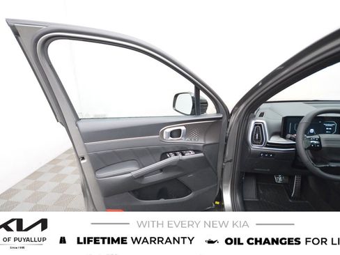 New 2026 Kia Sorento SX Prestige image 9