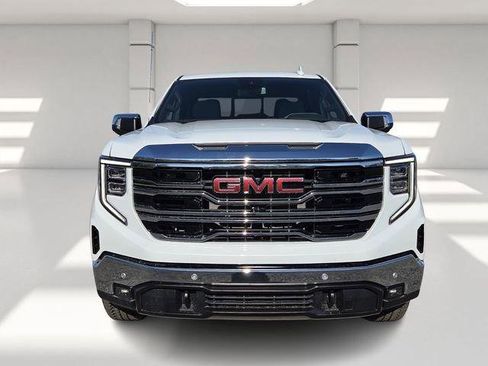 New 2026 GMC Sierra 1500 SLT w/ SLT Premium Plus Package image 8