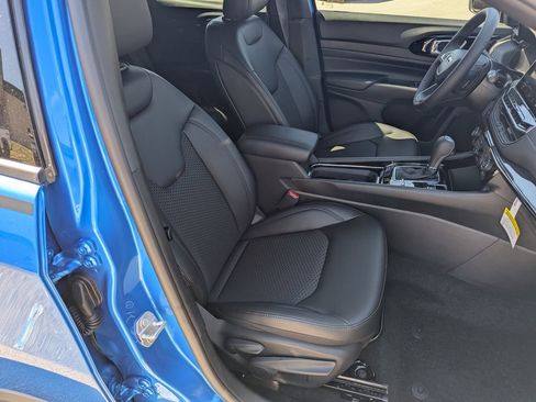 New 2026 Jeep Compass Latitude image 35