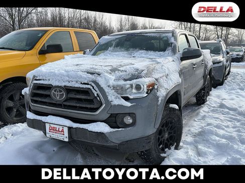 Used 2021 Toyota Tacoma SR5 image 1