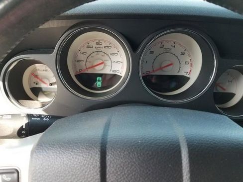 Used 2012 Dodge Challenger R/T image 22