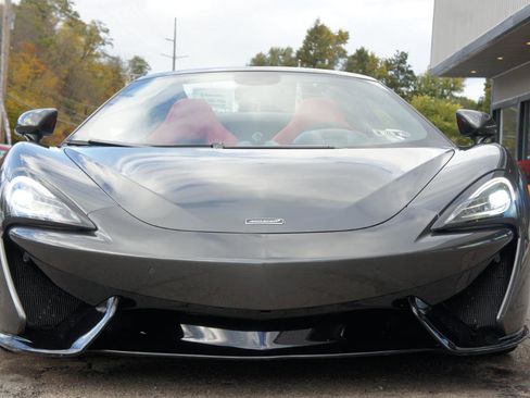 Used 2019 McLaren 570S Spider RWD image 41
