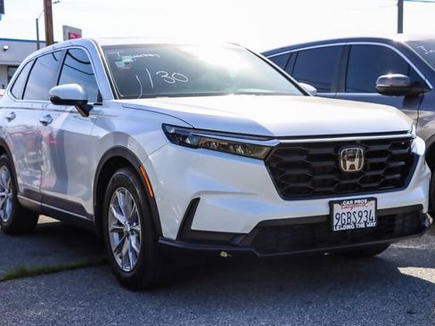 Used 2023 Honda CR-V EX image 2
