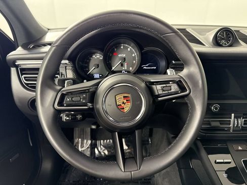Certified 2025 Porsche Macan GTS AWD/4WD image 35