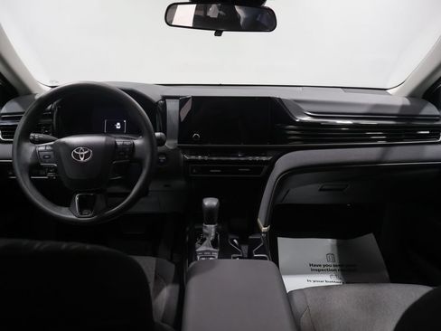 Used 2025 Toyota Camry LE FWD image 15
