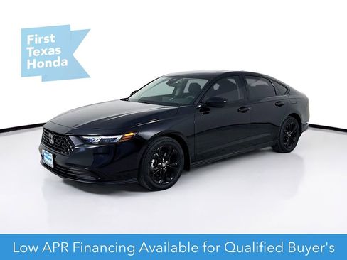 Used 2025 Honda Accord SE image 3