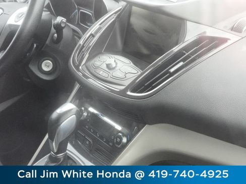 Used 2013 Ford Escape SEL FWD image 18