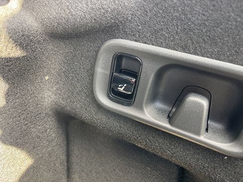 New 2026 Mercedes-Benz C 300 4MATIC Sedan image 27