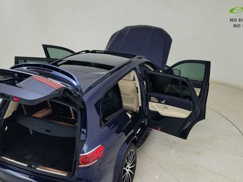 Used 2022 Mercedes-Benz GLS 450 4MATIC image 95