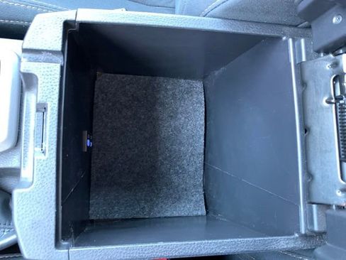 Used 2022 Toyota Tacoma SR5 w/ Trail Edition image 25