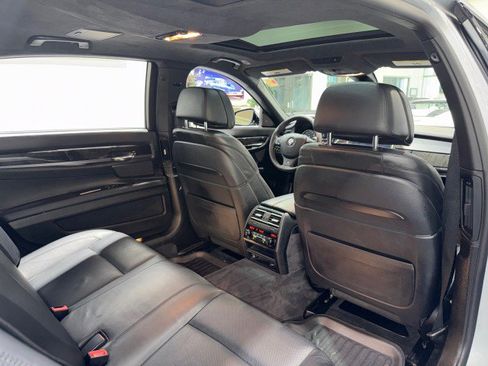 Used 2015 BMW 750Li xDrive w/ M Sport Edition AWD/4WD image 56