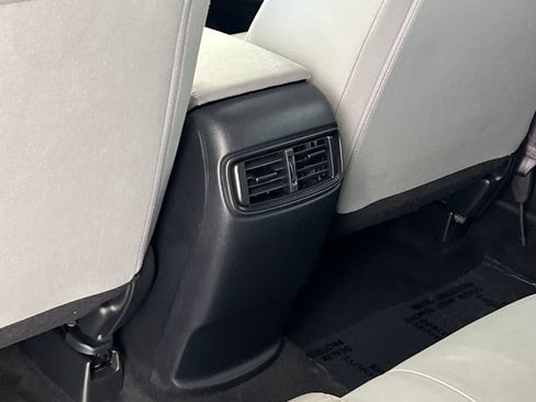 Used 2019 Honda CR-V LX image 34