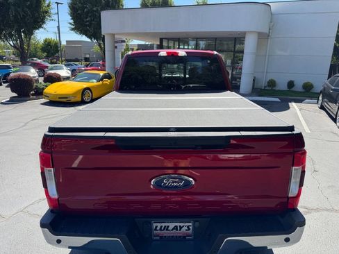 Used 2019 Ford F250 Lariat w/ Lariat Ultimate Package AWD/4WD image 5