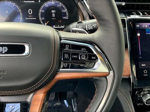 New 2025 Jeep Grand Cherokee Summit image 18