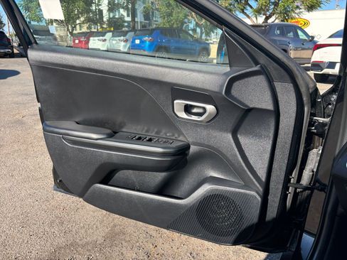 Used 2026 Kia K4 FWD image 15