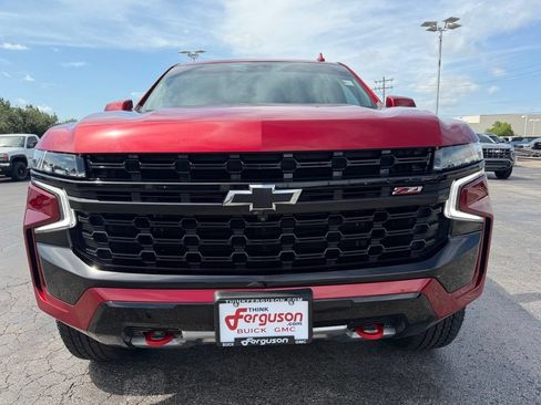 Used 2023 Chevrolet Tahoe Z71 w/ Luxury Package AWD/4WD image 8