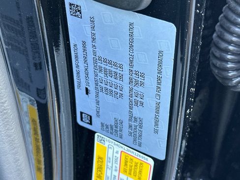 Certified 2024 Cadillac Escalade Premium Luxury Platinum AWD/4WD image 58
