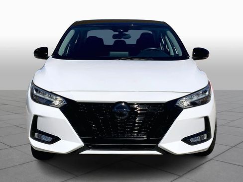 Used 2022 Nissan Sentra SR w/ Midnight Edition image 4