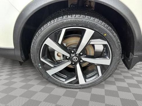 Used 2022 Nissan Rogue Sport SL AWD/4WD image 13