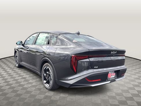 New 2026 Kia K4 EX FWD image 4