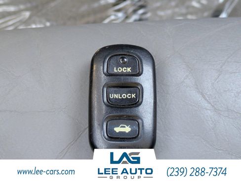 Used 2003 Toyota Camry XLE image 24