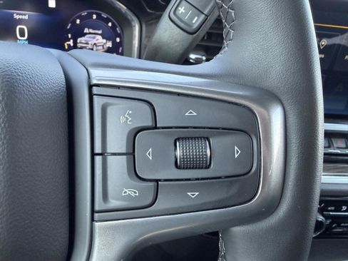 Used 2023 Chevrolet Silverado 1500 LT image 16