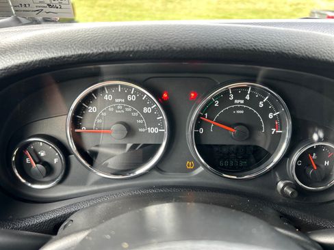 Used 2017 Jeep Wrangler Unlimited Sport w/ Quick Order Package 23S AWD/4WD image 25