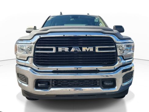 Used 2020 RAM 3500 Big Horn AWD/4WD image 3