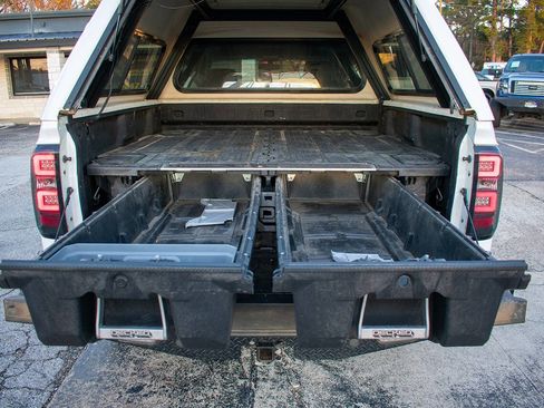 Used 2017 Chevrolet Silverado 1500 LT w/ Texas Edition image 31