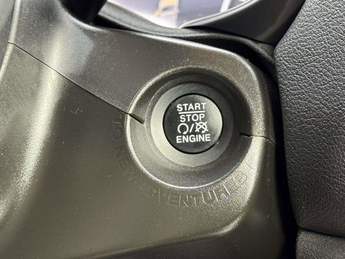 Used 2022 Jeep Renegade Latitude image 6