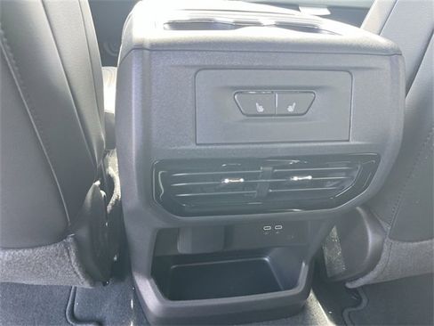 New 2025 Chevrolet Silverado EV LT image 21