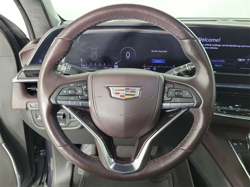 Used 2023 Cadillac Escalade ESV Sport Platinum w/ Heavy-Duty Trailer Package image 22